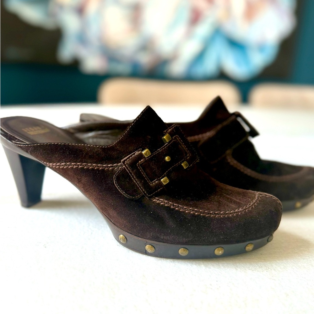Vintage 90’s Stuart Weitzman suede heeled mules/clogs - very cool unique shoes